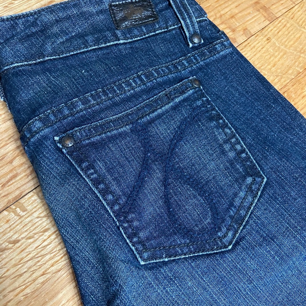 Juicy Couture wide leg feel denim size 25